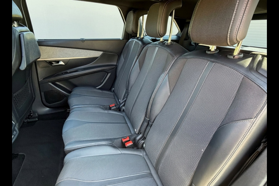 Peugeot 5008 1.2 PureTech AUTOMAAT GT, 7 persoons,panoramadak, Black edition, vele opties, 1 e eigenaar, NL auto met nap