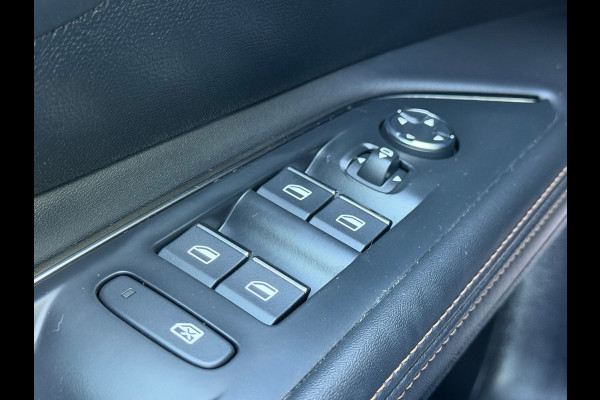 Peugeot 5008 1.2 PureTech AUTOMAAT GT, 7 persoons,panoramadak, Black edition, vele opties, 1 e eigenaar, NL auto met nap