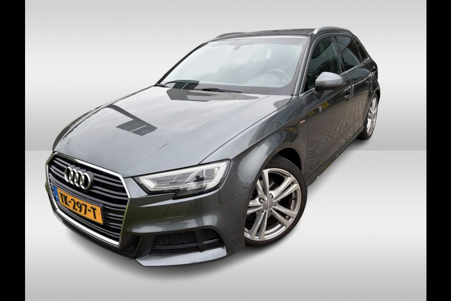 Audi A3 Sportback 1.0 TFSI Sport S Line Edition / Trekhaak / Navigatie / Parkeerhulp achter / Sportstoelen / Cruise Control / LED Koplampen