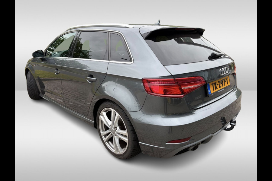 Audi A3 Sportback 1.0 TFSI Sport S Line Edition / Trekhaak / Navigatie / Parkeerhulp achter / Sportstoelen / Cruise Control / LED Koplampen