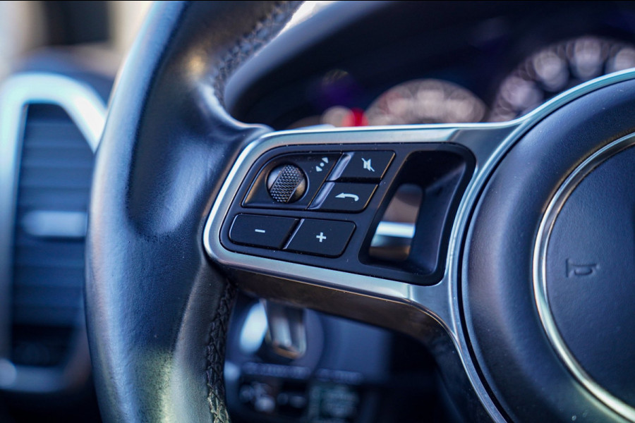 Porsche Cayenne 3.0 E-Hybrid | Massage | Stoelverkoeling | 360 Camera | Bose