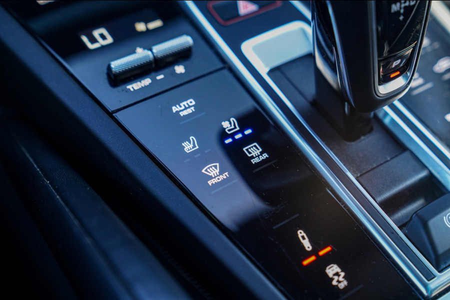Porsche Cayenne 3.0 E-Hybrid | Massage | Stoelverkoeling | 360 Camera | Bose