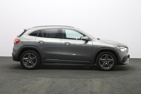 Mercedes-Benz GLA 250 e 218 PK AMG Line PHEV, Trekhaak, Adap. Cruise Control, Head-Up, 360 Camera