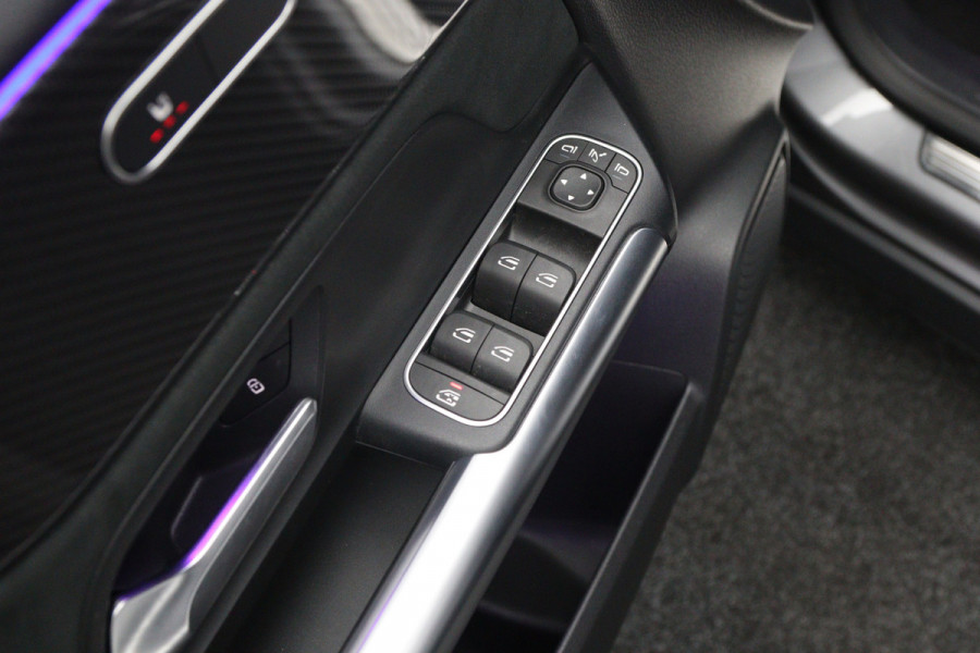 Mercedes-Benz GLA 250 e 218 PK AMG Line PHEV, Trekhaak, Adap. Cruise Control, Head-Up, 360 Camera