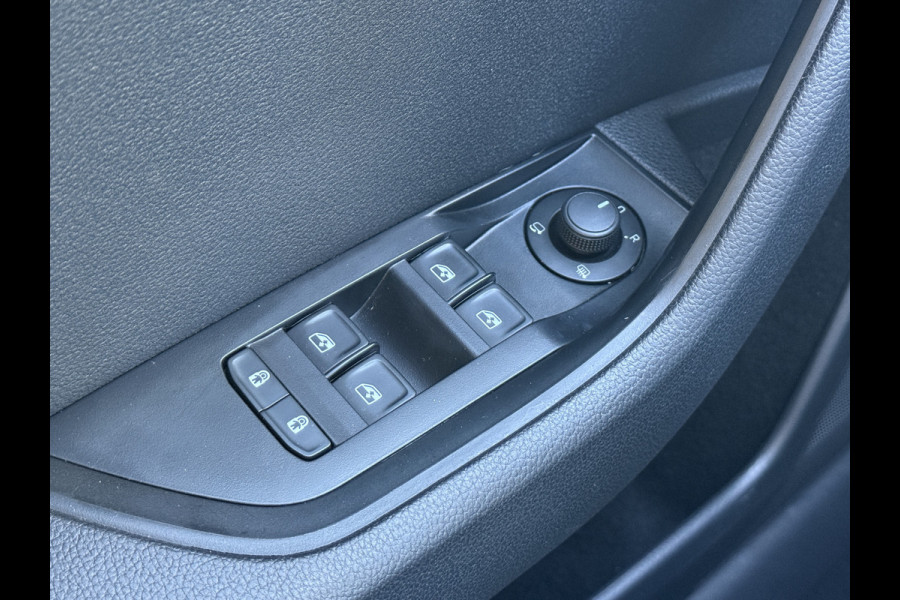 Škoda Superb Combi 1.4 TSI iV Business Edition Plus | Trekhaak | Apple Carplay