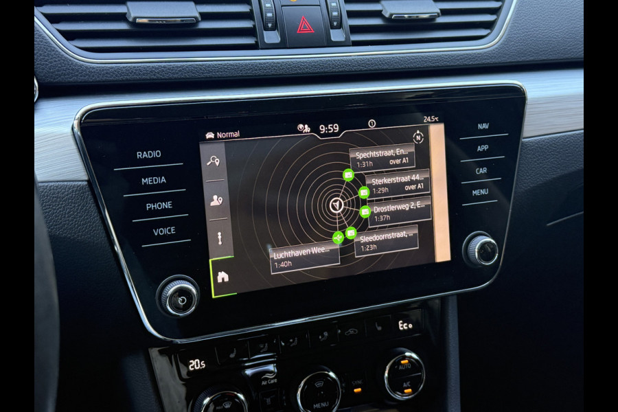 Škoda Superb Combi 1.4 TSI iV Business Edition Plus | Trekhaak | Apple Carplay