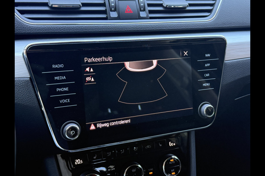 Škoda Superb Combi 1.4 TSI iV Business Edition Plus | Trekhaak | Apple Carplay