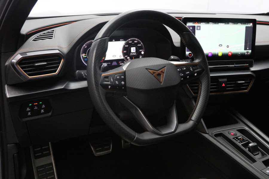 CUPRA Formentor 1.4 e-Hybrid 245 PK VZ Copper Edition PHEV, Camera, Adap. Cruise Control, Winterpakket