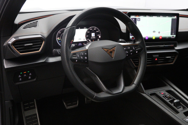 CUPRA Formentor 1.4 e-Hybrid 245 PK VZ Copper Edition PHEV, Camera, Adap. Cruise Control, Winterpakket
