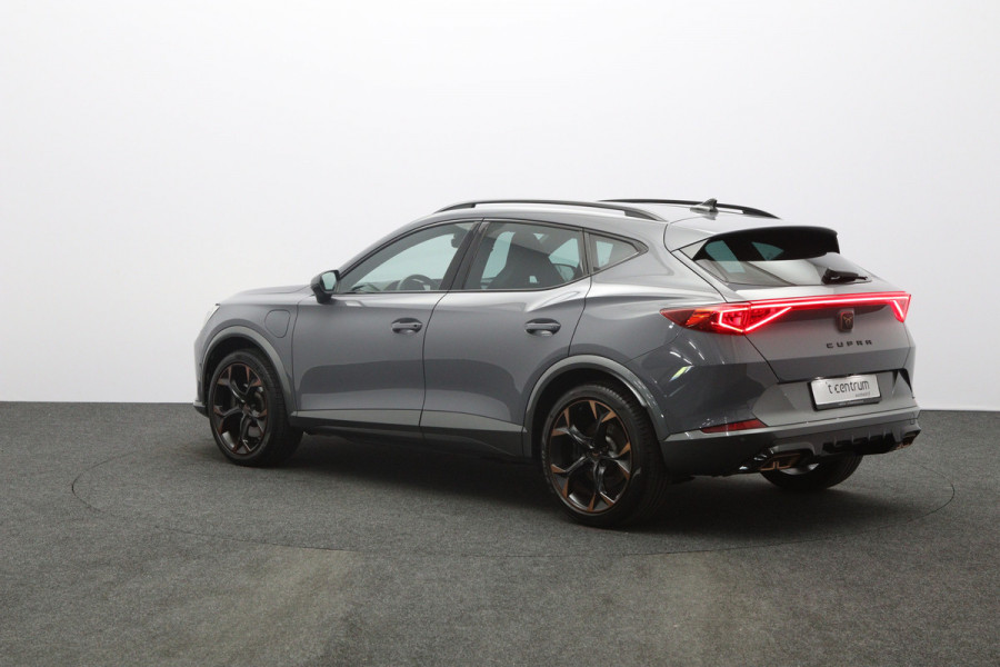 CUPRA Formentor 1.4 e-Hybrid 245 PK VZ Copper Edition PHEV, Camera, Adap. Cruise Control, Winterpakket