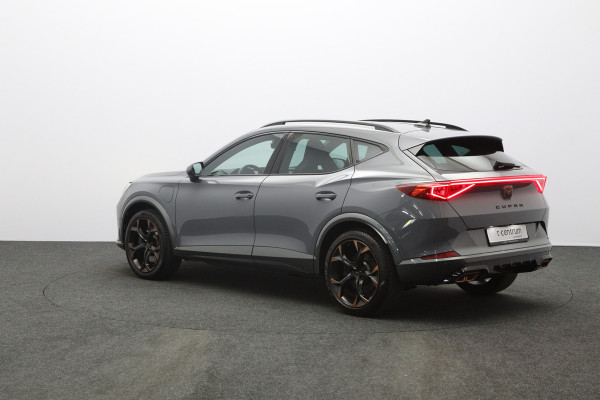 CUPRA Formentor 1.4 e-Hybrid 245 PK VZ Copper Edition PHEV, Camera, Adap. Cruise Control, Winterpakket