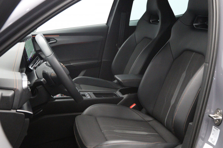 CUPRA Formentor 1.4 e-Hybrid 245 PK VZ Copper Edition PHEV, Camera, Adap. Cruise Control, Winterpakket