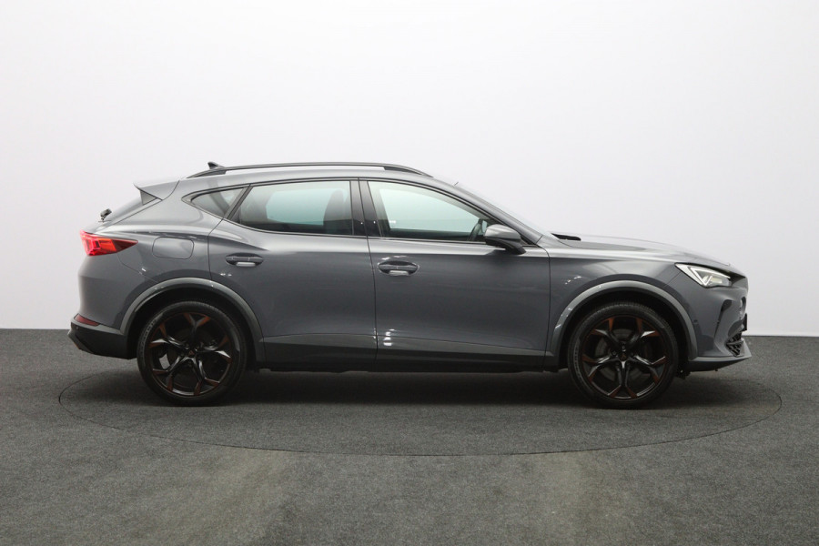 CUPRA Formentor 1.4 e-Hybrid 245 PK VZ Copper Edition PHEV, Camera, Adap. Cruise Control, Winterpakket