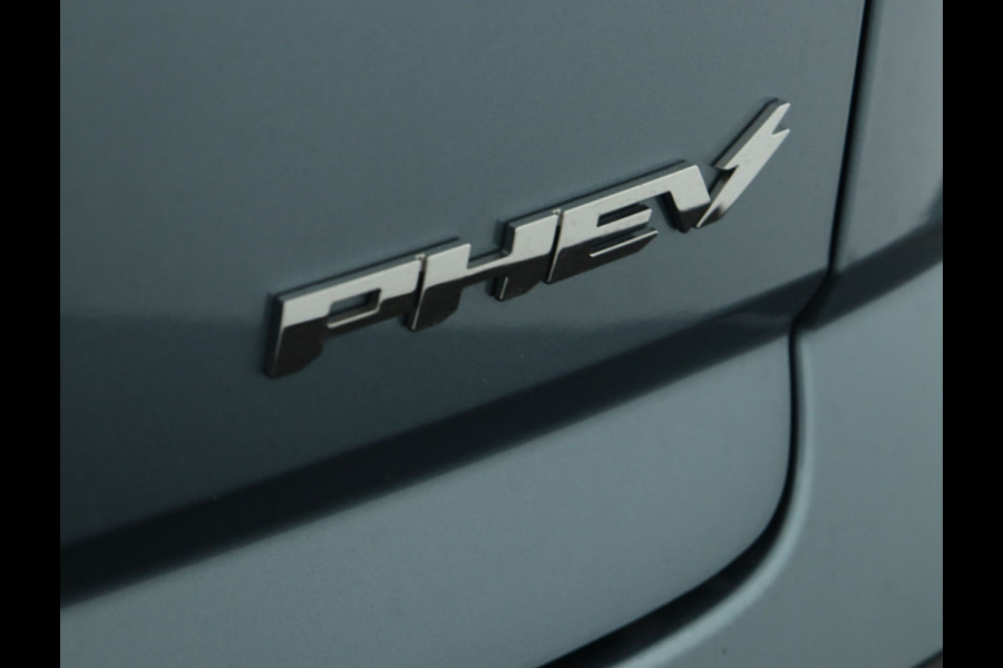 Jaecoo 7 1.5 GDI PHEV Exclusive - Summer Deal €4000 extra inruil - Panoramadak- Elektrisch verstelbare stoel(en) met geheugen - Parkeerhulp voor en achter - 1.500kg trekgewicht - Fabrieksgarantie tot 01-2033