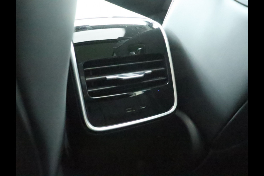 Jaecoo 7 1.5 GDI PHEV Exclusive - Summer Deal €4000 extra inruil - Panoramadak- Elektrisch verstelbare stoel(en) met geheugen - Parkeerhulp voor en achter - 1.500kg trekgewicht - Fabrieksgarantie tot 01-2033