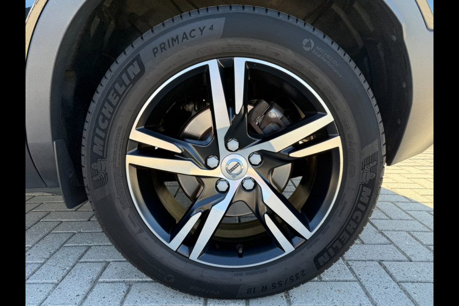 Volvo XC40 2.0 T4 Inscription | PDC | Camera | Carplay | Harman/Kardon |