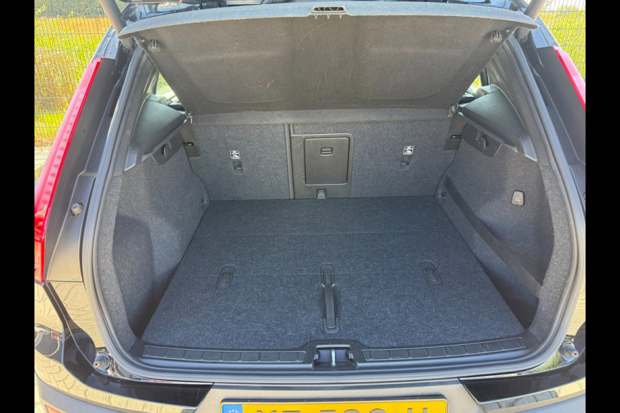 Volvo XC40 2.0 T4 Inscription | PDC | Camera | Carplay | Harman/Kardon |
