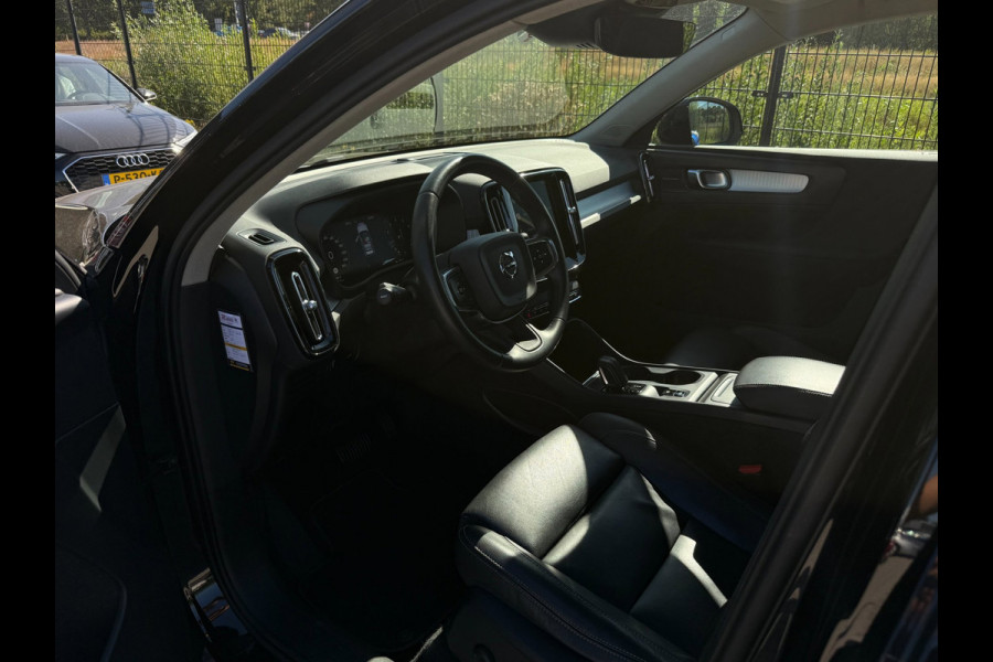 Volvo XC40 2.0 T4 Inscription | PDC | Camera | Carplay | Harman/Kardon |