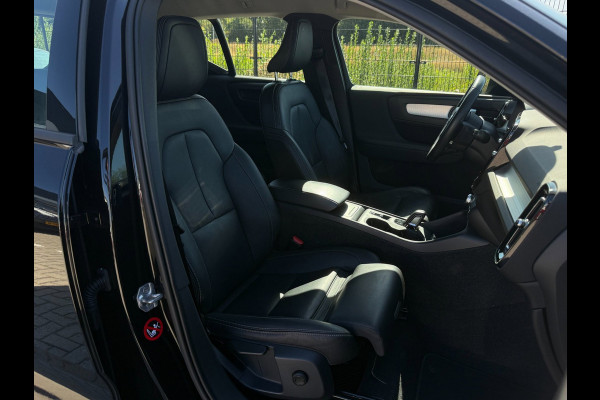 Volvo XC40 2.0 T4 Inscription | PDC | Camera | Carplay | Harman/Kardon |