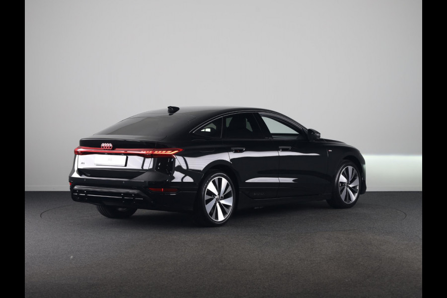 Audi A6 Sportback e-tron S edition e-tron 83 kWh 286 pk Adverteren per december 2026 | Techniekpakket plus | Privacy glas | MMI-bijrijdersscherm | 20'' LM velgen |