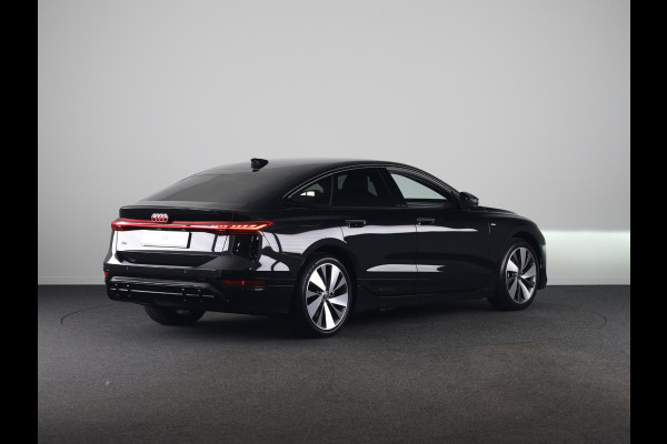 Audi A6 Sportback e-tron S edition e-tron 83 kWh 286 pk Adverteren per december 2026 | Techniekpakket plus | Privacy glas | MMI-bijrijdersscherm | 20'' LM velgen |