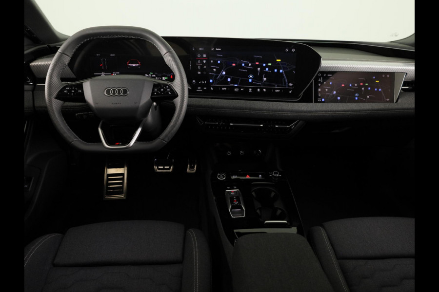 Audi A6 Sportback e-tron S edition e-tron 83 kWh 286 pk Adverteren per december 2026 | Techniekpakket plus | Privacy glas | MMI-bijrijdersscherm | 20'' LM velgen |
