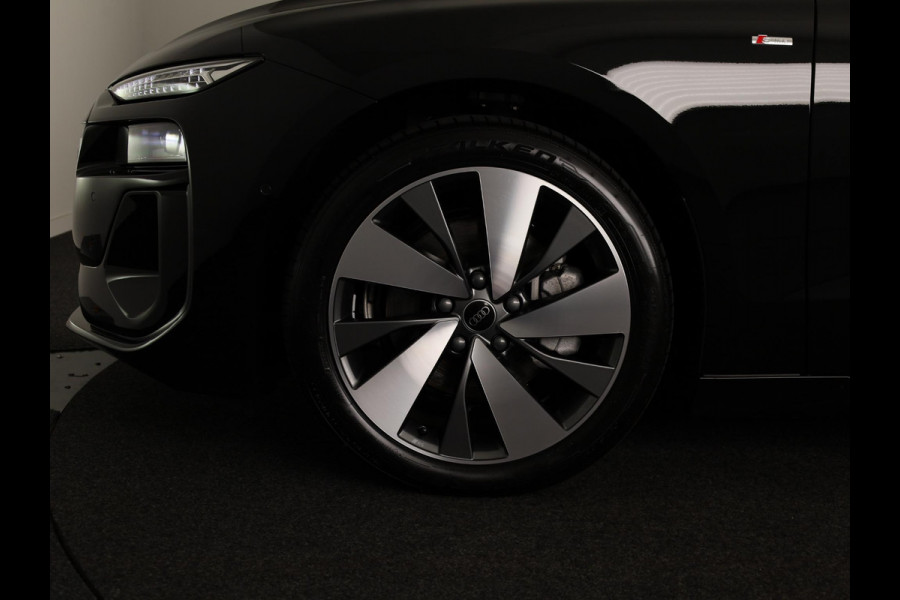 Audi A6 Sportback e-tron S edition e-tron 83 kWh 286 pk Adverteren per december 2026 | Techniekpakket plus | Privacy glas | MMI-bijrijdersscherm | 20'' LM velgen |