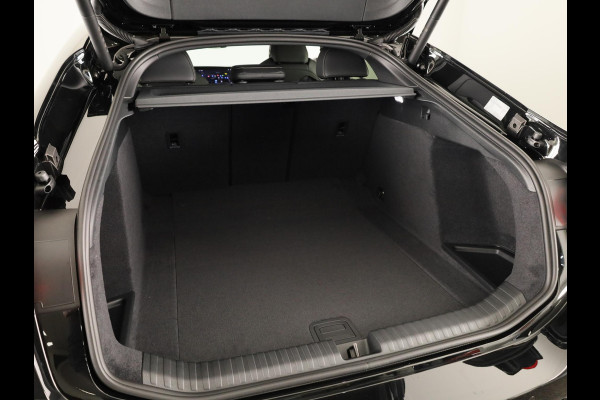 Audi A6 Sportback e-tron S edition e-tron 83 kWh 286 pk Adverteren per december 2026 | Techniekpakket plus | Privacy glas | MMI-bijrijdersscherm | 20'' LM velgen |