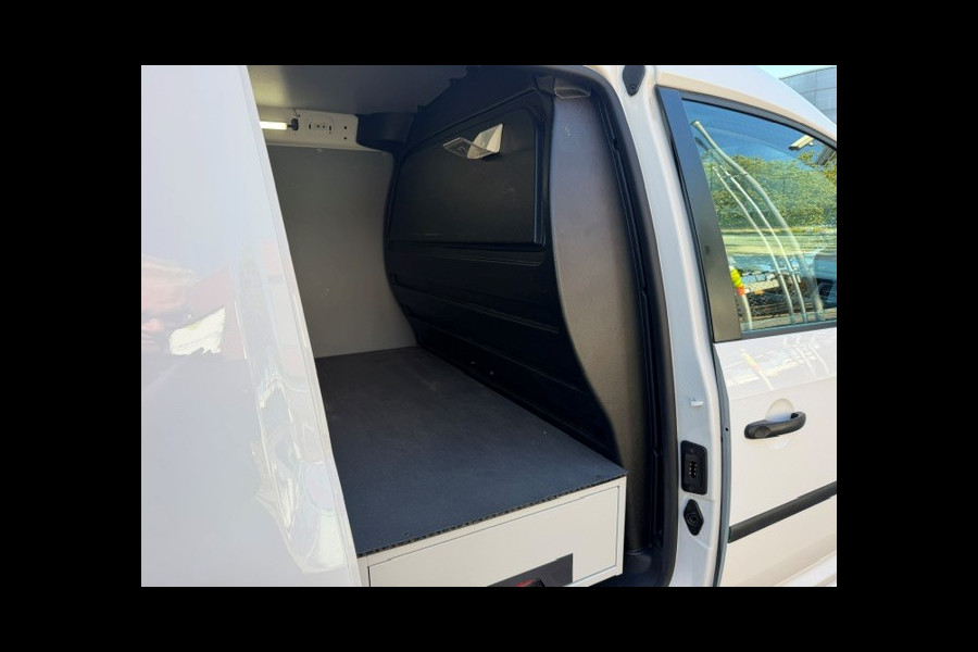 Volkswagen Caddy 1.4 TGI L2H1 EcoFuel Maxi Comfortline AIRCO I PDC I 1e EIGENAAR I COMPLETE ONDERHOUDSHISTORIE I RIJDEN OP GROEN GAS = CO2 NEUTRAAL OOK LEVERBAAR ZONDER KASTJES IN DE LAADRUIMTE I 220 VOLT INVERTER