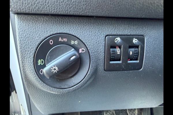 Volkswagen Caddy 1.4 TGI L2H1 EcoFuel Maxi Comfortline AIRCO I PDC I 1e EIGENAAR I COMPLETE ONDERHOUDSHISTORIE I RIJDEN OP GROEN GAS = CO2 NEUTRAAL OOK LEVERBAAR ZONDER KASTJES IN DE LAADRUIMTE I 220 VOLT INVERTER