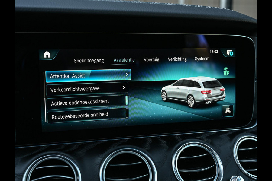 Mercedes-Benz E-Klasse Estate 300 e AMG Line | 360 Camera | Distronic | Ambiente Verlichting | Stoelverwarming | Multibeam Led | Elekt. Verst. Stoelen |
