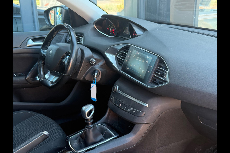 Peugeot 308 SW 1.2 PureTech Executive | Cruise | Airco | PDC