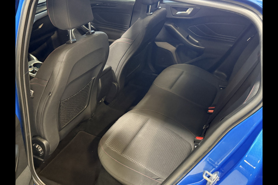 Ford FOCUS Wagon 1.5 EcoBoost ST Line Business | Panoramadak | B&O | Carplay | Stoel/stuur/voorruitverwarming