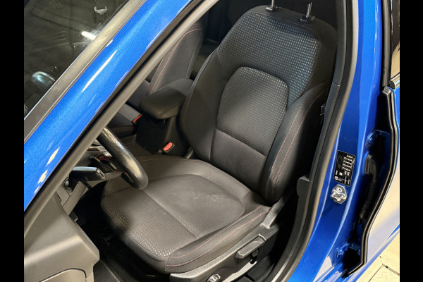 Ford FOCUS Wagon 1.5 EcoBoost ST Line Business | Panoramadak | B&O | Carplay | Stoel/stuur/voorruitverwarming