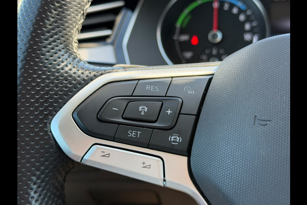 Volkswagen Passat Variant 1.4 TSI PHEV GTE Business | Stoelverwarming | Keyless | Navigatie | Apple Carplay | Camera | Trekhaak | Parkeersensoren | Climate Control | Cruise Control | Pretoria |
