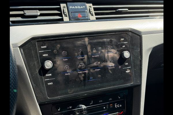 Volkswagen Passat Variant 1.4 TSI PHEV GTE Business | Stoelverwarming | Keyless | Navigatie | Apple Carplay | Camera | Trekhaak | Parkeersensoren | Climate Control | Cruise Control | Pretoria |