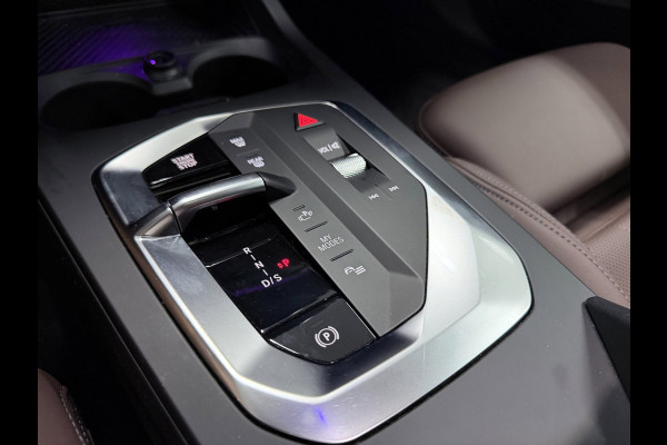 BMW 2 Serie Gran Coupé 220 M Sport Design Edition NW-PRIJS 68DEURO FULL-OPTION!!