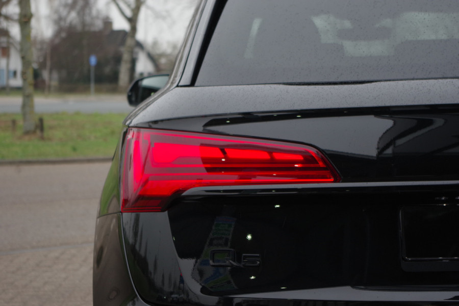 Audi Q5 300 PK 50 TFSI e S edition Competition PHEV, Panoramadak, Bang&Olufsen, Adap. Cruise Control