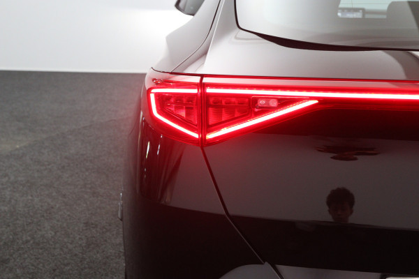 CUPRA Formentor 1.4 e-Hybrid VZ 245 PK Performance PHEV, Panoramadak, Adap. Cruise Control, Memory