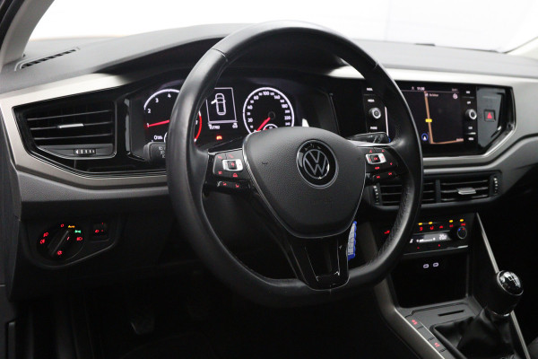 Volkswagen Polo 1.0 TSI Comfortline Business, Adap. Cruise Control, Climate Control, Carplay, Camera, Navigatie