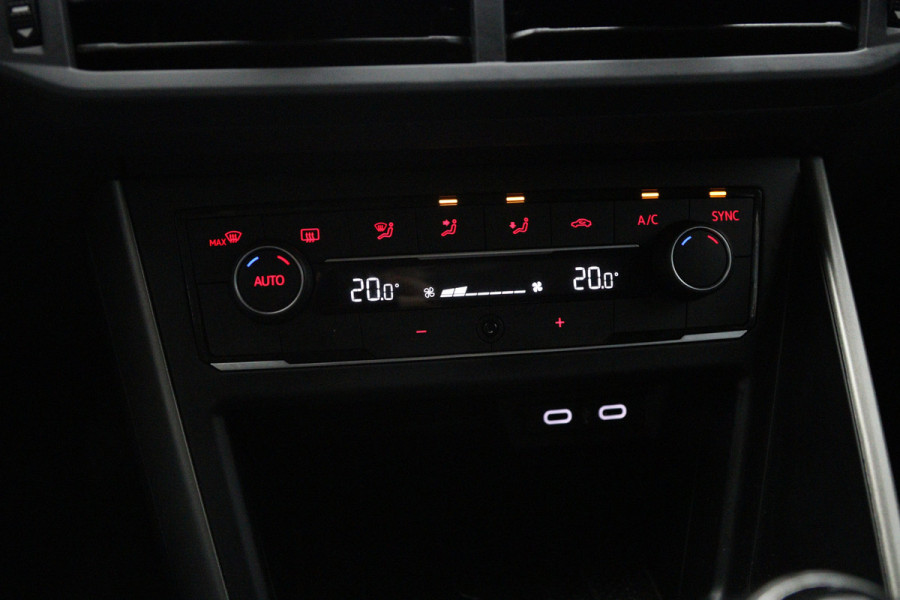 Volkswagen Polo 1.0 TSI Comfortline Business, Adap. Cruise Control, Climate Control, Carplay, Camera, Navigatie