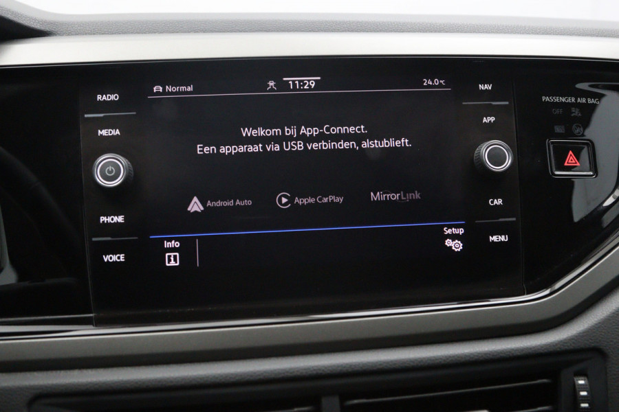 Volkswagen Polo 1.0 TSI Comfortline Business, Adap. Cruise Control, Climate Control, Carplay, Camera, Navigatie