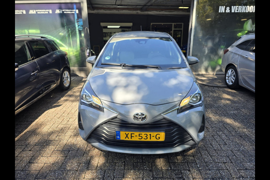 Toyota Yaris 1.5 VVT-i Active | 2E EIGENAAR | 3/6 OF 12 MND GARANTIE | CAMERA | AIRCO | NW APK |