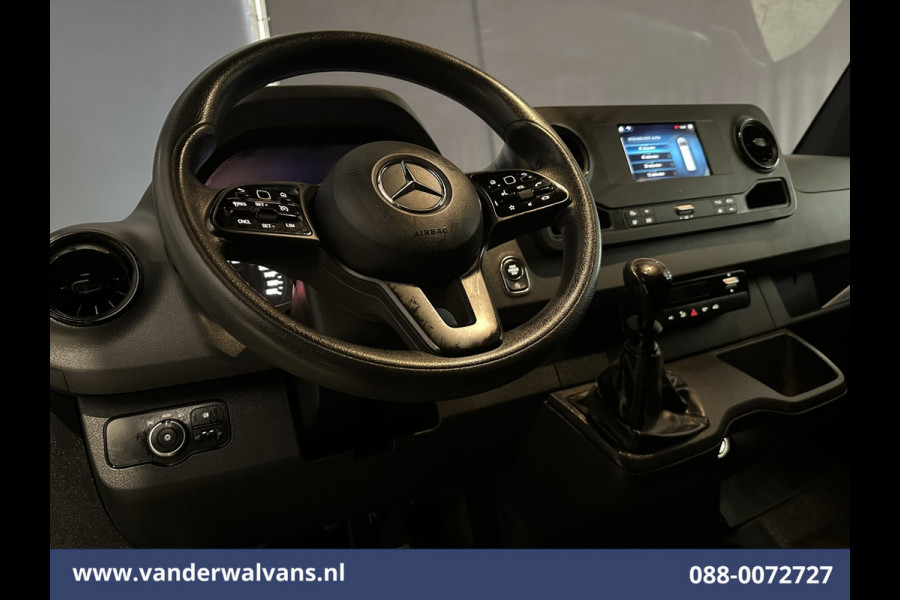 Mercedes-Benz Sprinter 317 CDI 170pk L3H2 Euro6 Airco | Camera | Navigatie | Cruisecontrol Parkeersensoren, Bijrijdersbank