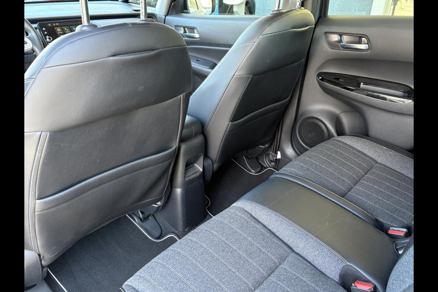Honda Jazz 1.5 e:HEV Elegance | Stoelverwarming | Cruise control Adaptief | Camera | Android auto/Apple carplay |