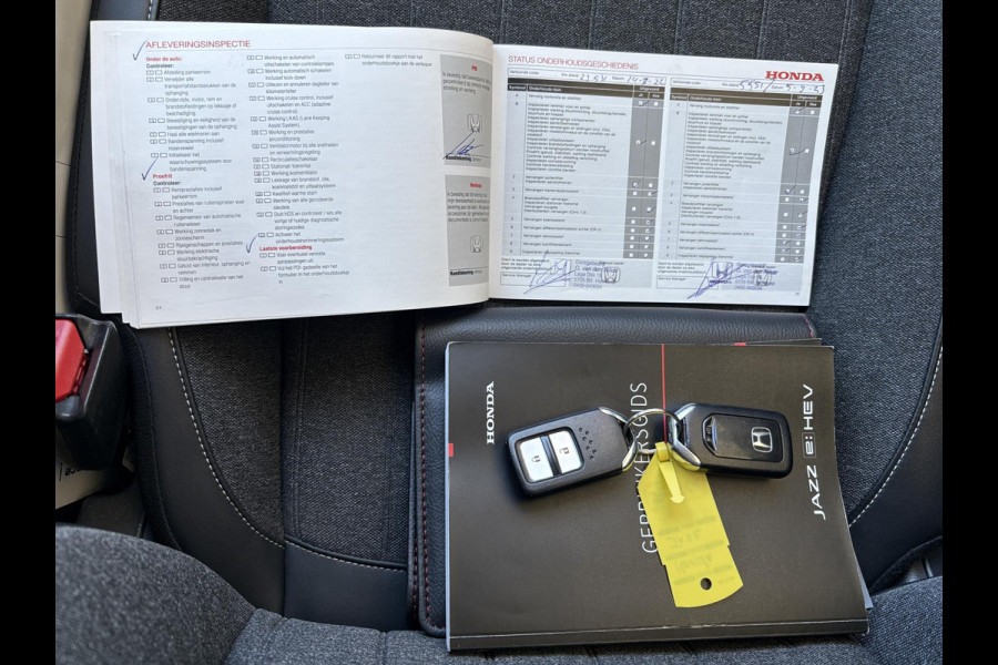 Honda Jazz 1.5 e:HEV Elegance | Stoelverwarming | Cruise control Adaptief | Camera | Android auto/Apple carplay |