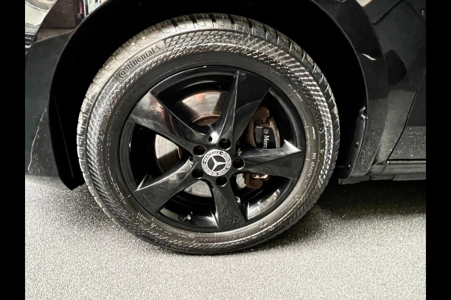 Mercedes-Benz V-Klasse 300d Lang DC Avantgarde/240 PK/PANO/NAVI/MARGE