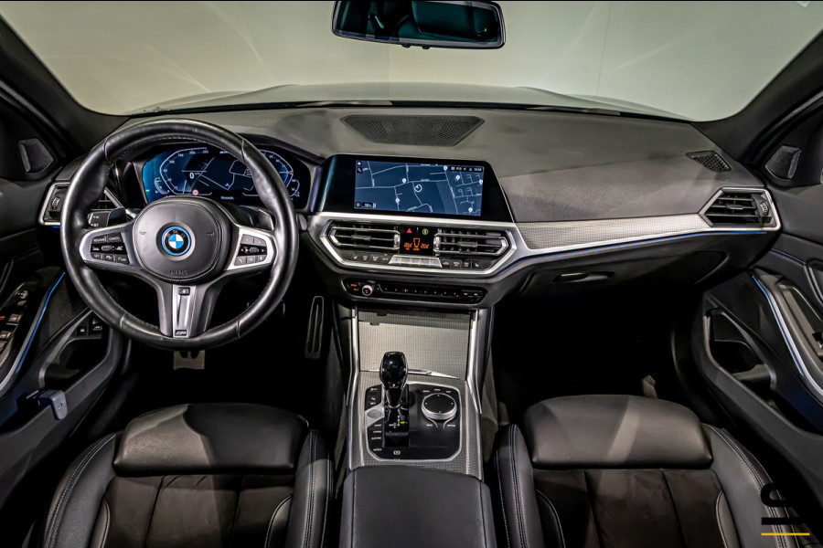 BMW 3 Serie Touring 330e Business Edition Plus|M-sport|1eig