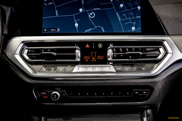 BMW 3 Serie Touring 330e Business Edition Plus|M-sport|1eig