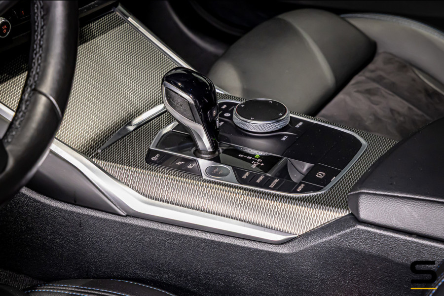 BMW 3 Serie Touring 330e Business Edition Plus|M-sport|1eig